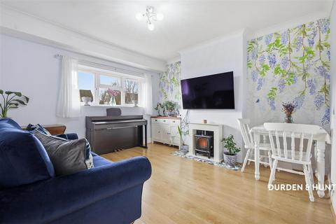 1 bedroom maisonette for sale, Langham Crescent, Billericay, CM12