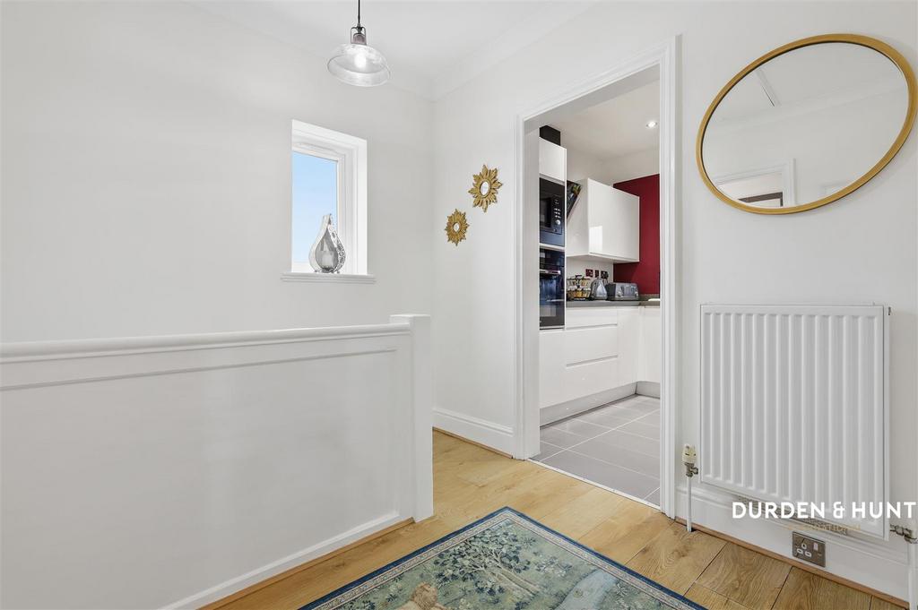Langham Crescent