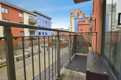 2 bedroom flat for sale, Rill Court, Spring Place Barking IG11 7GJ