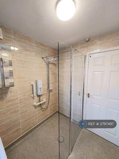 1 bedroom in a house share to rent, Leeds, Leeds, LS27