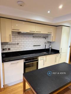 2 bedroom flat to rent, Iron Works, London, E3