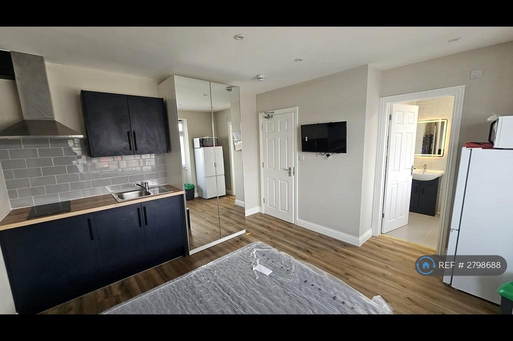 Room 4