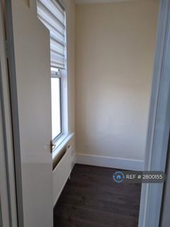 1 bedroom flat to rent, Kent House Road, London, SE26