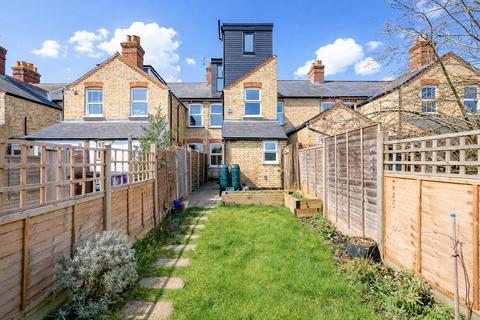 3 bedroom terraced house for sale, Balmoral Road, Hitchin