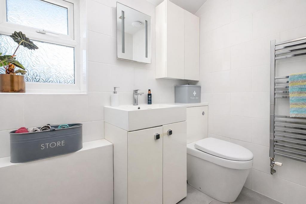 63 Balmoral Road Internals-18.jpg