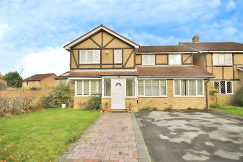 undefined, Caddy Close, Egham, Surrey, TW20