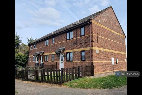 1 bed terraced house for rent in Riverview, Vange, Basildon, SS16