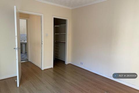 2 bedroom semi-detached house to rent, Walliscote Road, Weston-Super-Mare, BS23