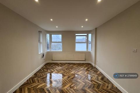 3 bedroom flat to rent, Ecclestone Place, Wembley, HA9