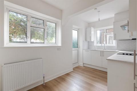 undefined, Braeside Avenue, Wimbledon SW19