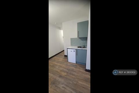 1 bedroom in a house share to rent, Ferndown, Northwood, HA6