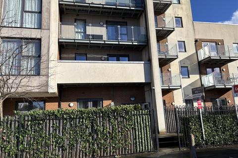1 bedroom flat for sale, Manor Way, Borehamwood