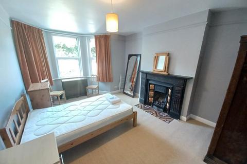 undefined, Newbridge Road, Bath BA1