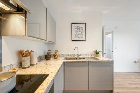 2 bedroom apartment to rent - Parkview East, Ashford, Kent, TN23