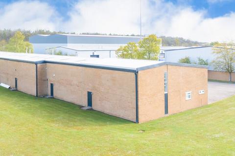 Warehouse to rent, Brunel Rd Corby NN17 4LS