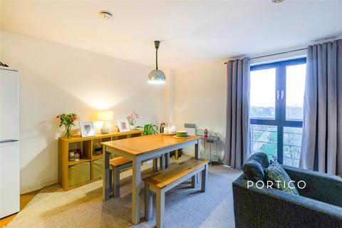 2 bedroom flat to rent, Oliver Road, London, E10
