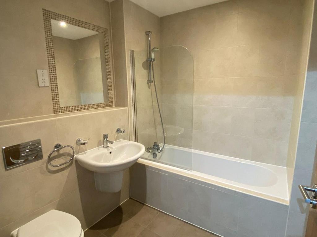 Bathroom.jpeg