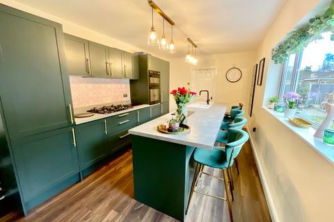 4 bedroom detached house for sale, Tollgate Avenue, Baldwins Gate, ST5