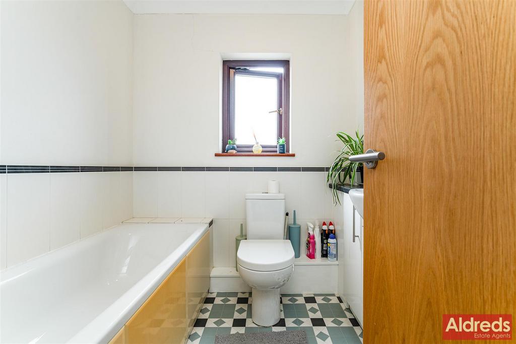 Birch Close (12).jpg