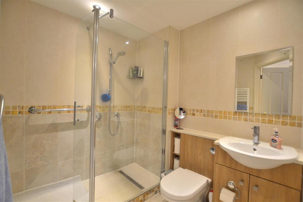 Shower Room.JPG