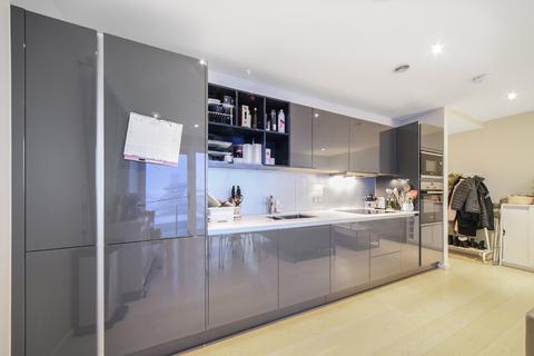 2 bedroom apartment for sale, Cassia Point, Glasshouse Gardens, London, E20