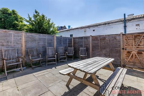 4 bedroom terraced house to rent, Ascot Road, Tooting, SW17