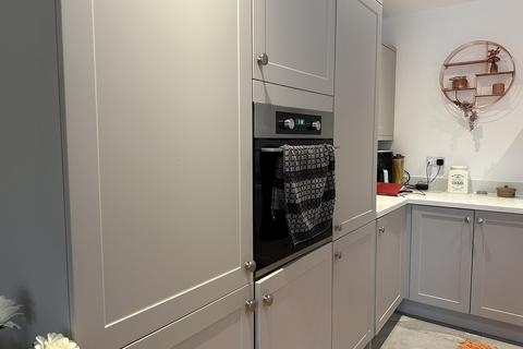 4 bedroom detached house for sale, Clos Gorof , Gurnos.