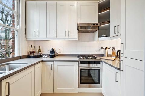 2 bedroom flat to rent, Prince of Wales Drive, London,