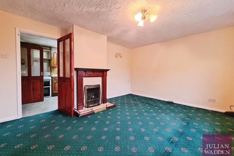 2 bedroom end of terrace house to rent, Platting Grove, Ashton-under-Lyne, Greater Manchester, OL7