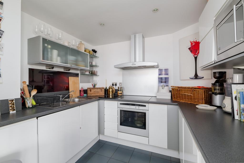Kitchen (2)
