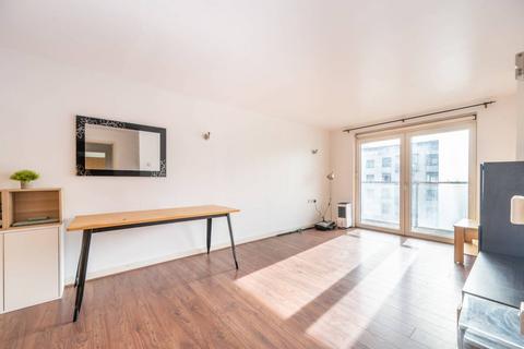 2 bedroom flat to rent, Empire Way, Wembley, HA9