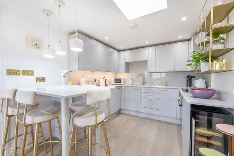 1 bedroom flat to rent, St Lukes Road, Westbourne Park, London, W11