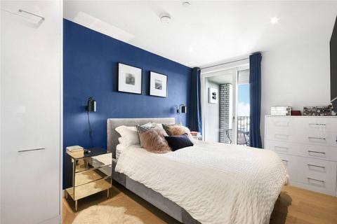 1 bedroom flat to rent, Sayer Street, Elephant and Castle, London, SE17