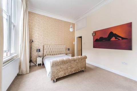 2 bedroom flat to rent, Holland Road, Holland Park, London, W14