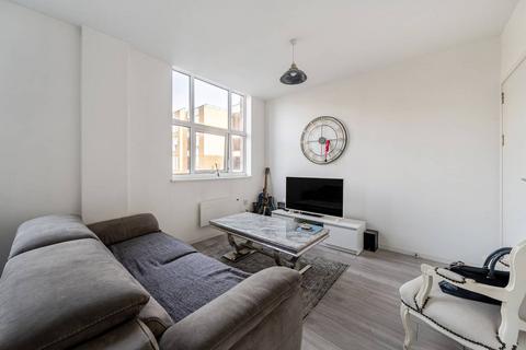 Bromyard Avenue, Acton, London, W3