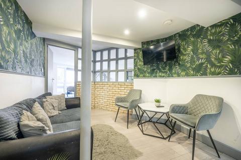 1 bedroom flat to rent, Wells House Road, Acton, London, NW10