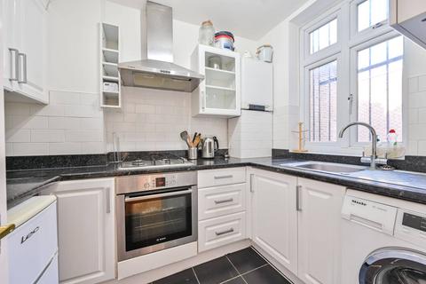 1 bedroom flat to rent, Tower Bridge Road, Bermondsey, London, SE1