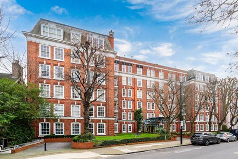 2 bedroom flat to rent, Circus Road, St John's Wood, London, NW8