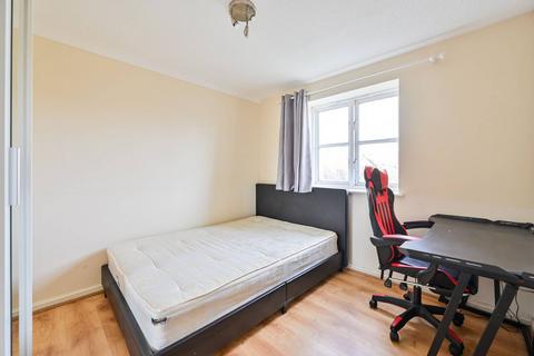 2 bedroom flat to rent, Fern Walk, Bermondsey, London, SE16