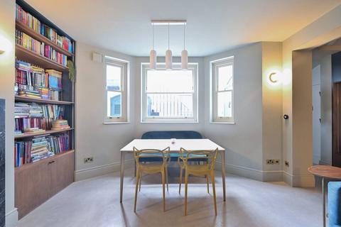 2 bedroom flat to rent, Emperors Gate, South Kensington, London, SW7