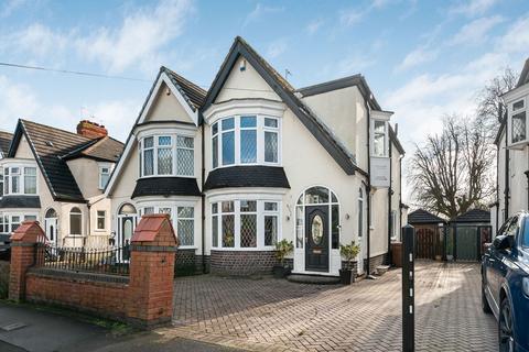 3 bedroom semi-detached house for sale, Overland Road, Cottingham HU16