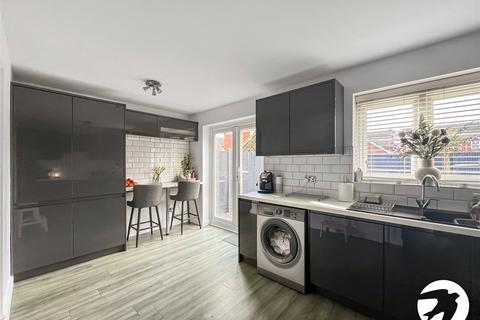 4 bedroom detached house for sale, Rettendon Drive, Milton Regis, Sittingbourne, Kent, ME10