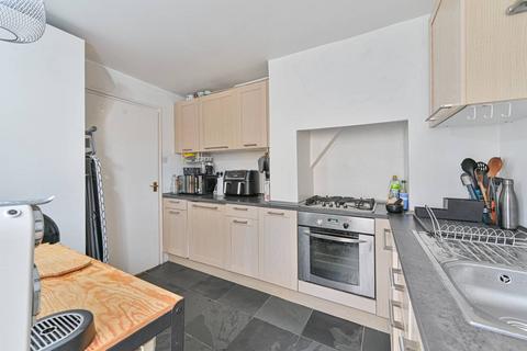 1 bedroom flat to rent, Pearcefield Avenue, Forest Hill, London, SE23