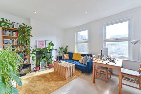 1 bedroom flat to rent, Pearcefield Avenue, Forest Hill, London, SE23