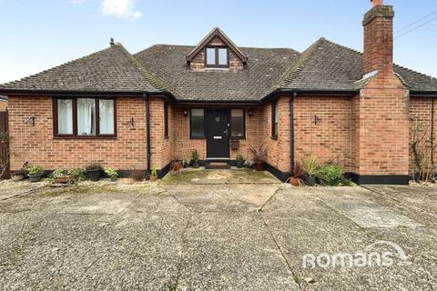 4 bedroom detached house for sale, Coronation Road, Yateley, Hampshire