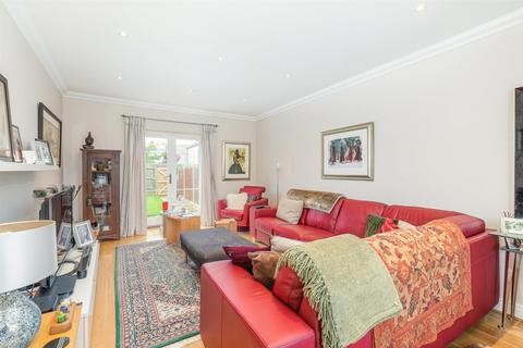 undefined, Bronte Avenue, Fairfield, Hitchin, Herts SG5 4FB