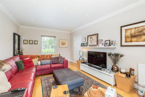 undefined, Bronte Avenue, Fairfield, Hitchin, Herts SG5 4FB