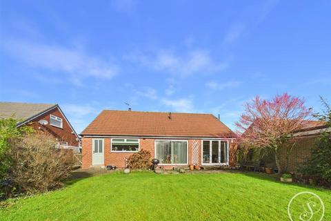 3 bedroom detached bungalow for sale, Rakehill Road, Scholes, Leeds