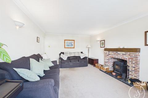 3 bedroom detached bungalow for sale, Rakehill Road, Scholes, Leeds