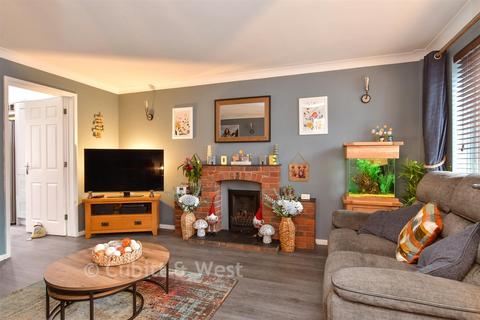 4 bedroom detached house for sale, Woodpecker Way, Worthing, West Sussex